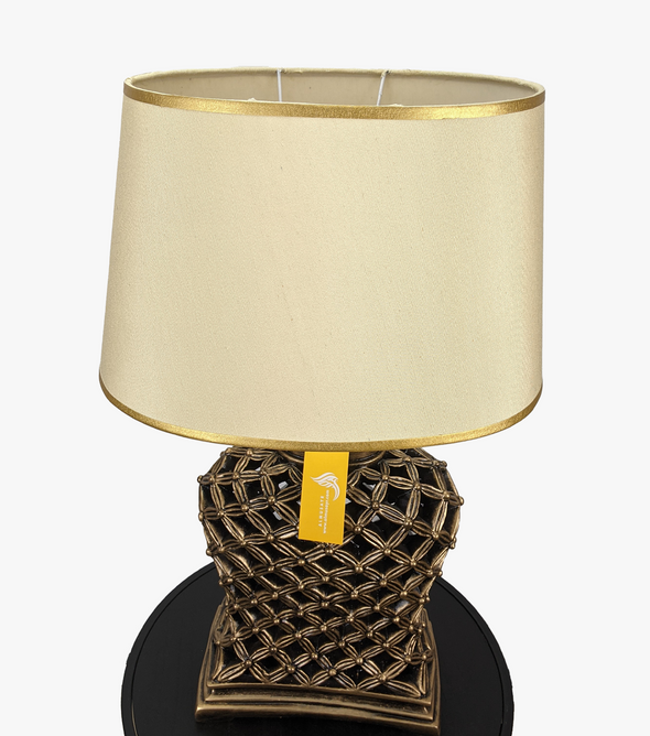 Exquiste Antique Gold Mesh Themed Table Lamp-AM001